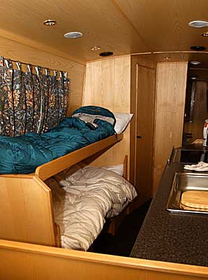 Zinfandel - dinette converted into bunks